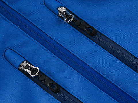 戶外雪場(chǎng)滑雪服防油防污滑雪服定制代工