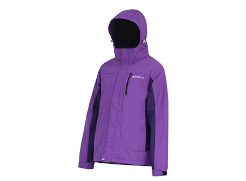 團(tuán)隊?wèi)敉馊弦粵_鋒衣定制生產(chǎn)廠家