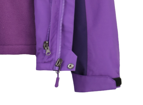 團(tuán)隊?wèi)敉馊弦粵_鋒衣定制生產(chǎn)廠家