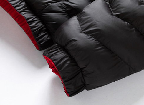 時(shí)尚潮牌男款羽絨服生產(chǎn)廠家定制品牌羽絨服